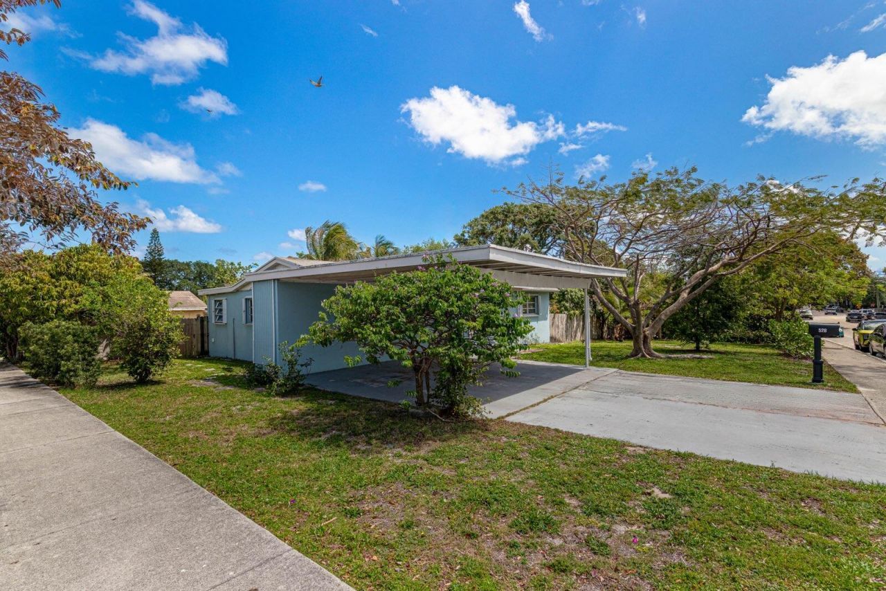 528 N A Street, Lake Worth Beach, FL 33460 Photo