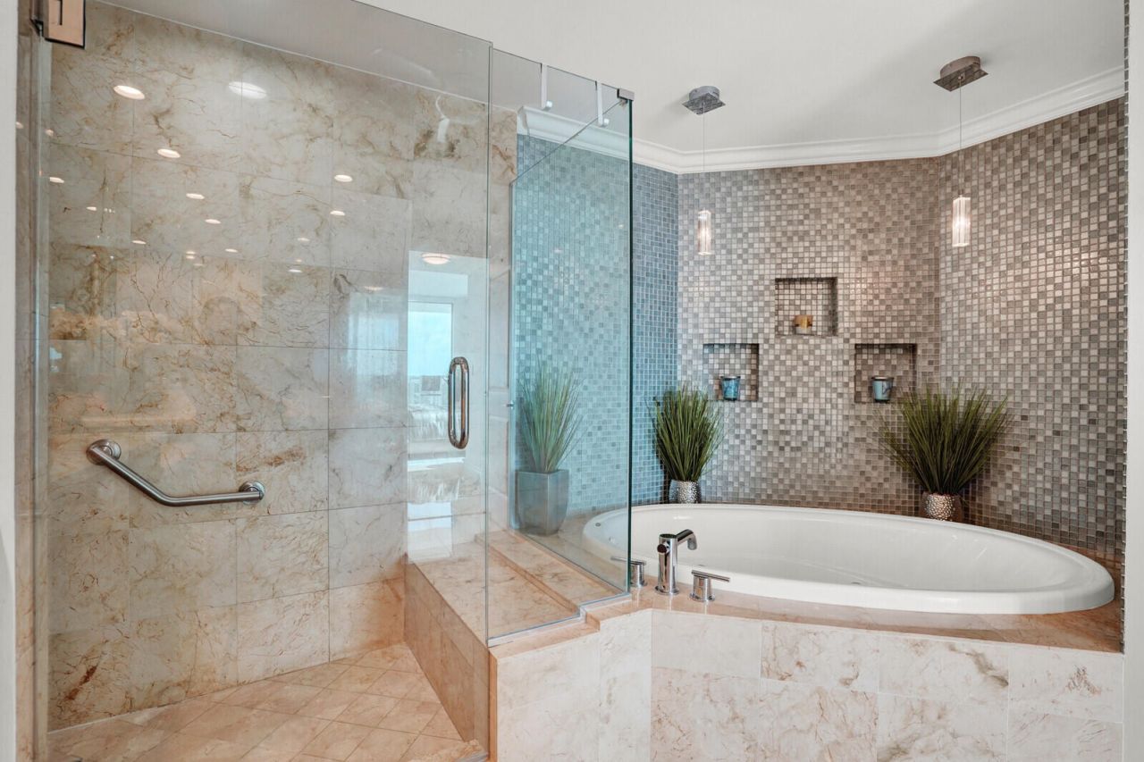 1 N Ocean Boulevard, Unit 814, Pompano Beach, FL 33062 Photo