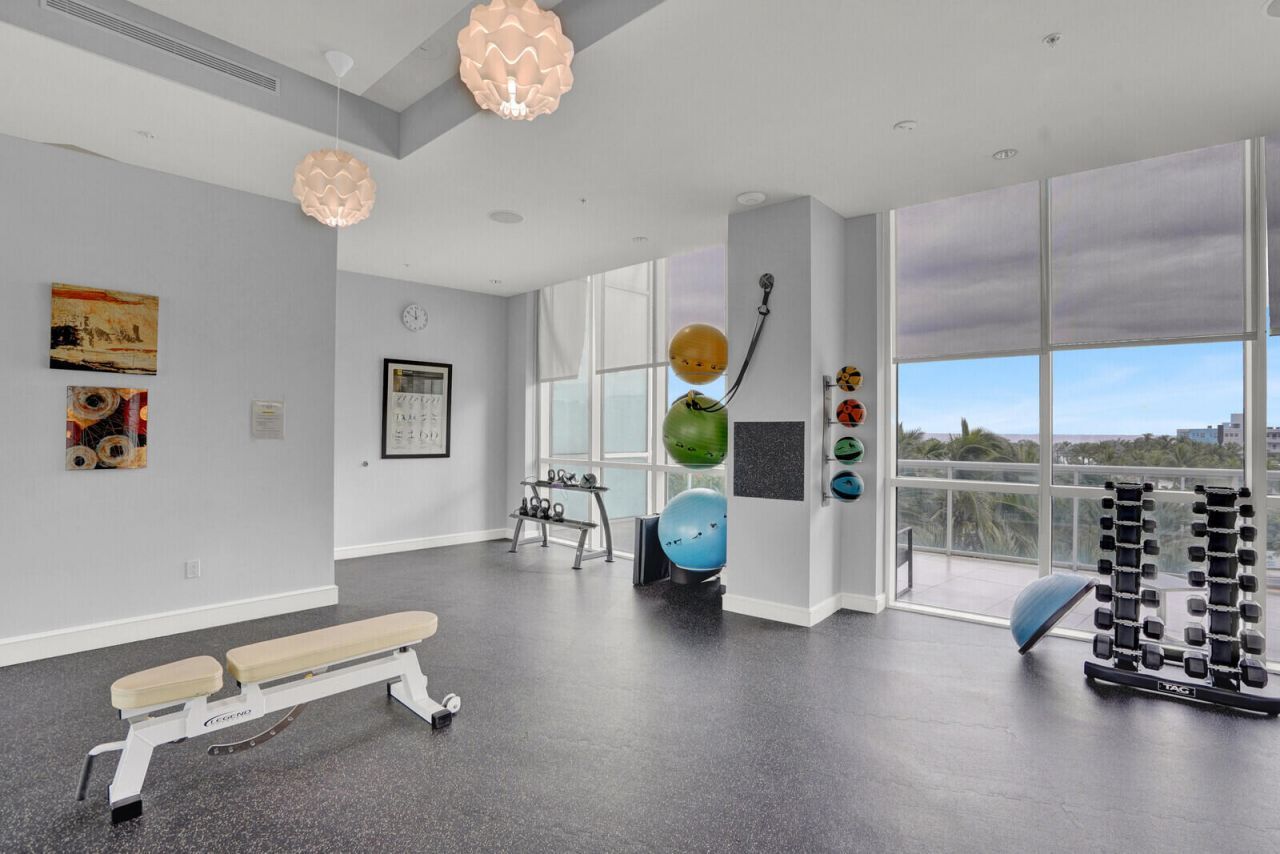 1 N Ocean Boulevard, Unit 814, Pompano Beach, FL 33062 Photo