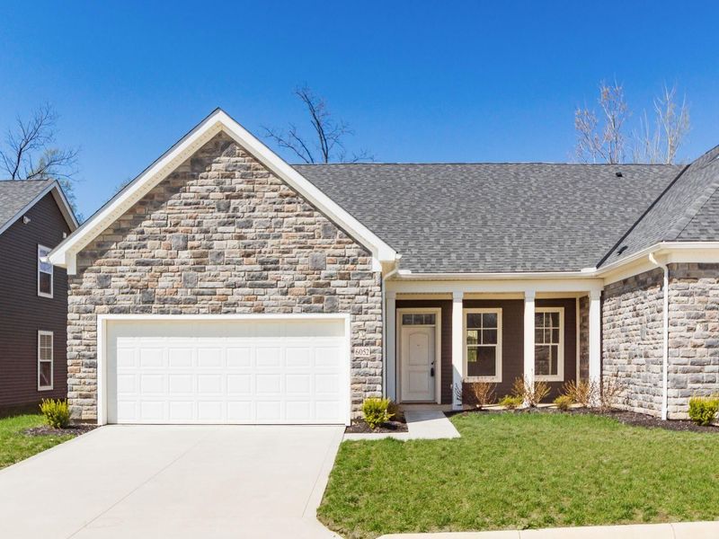 6052 Naughten Pond Drive , Columbus, OH 43213 Photo 1