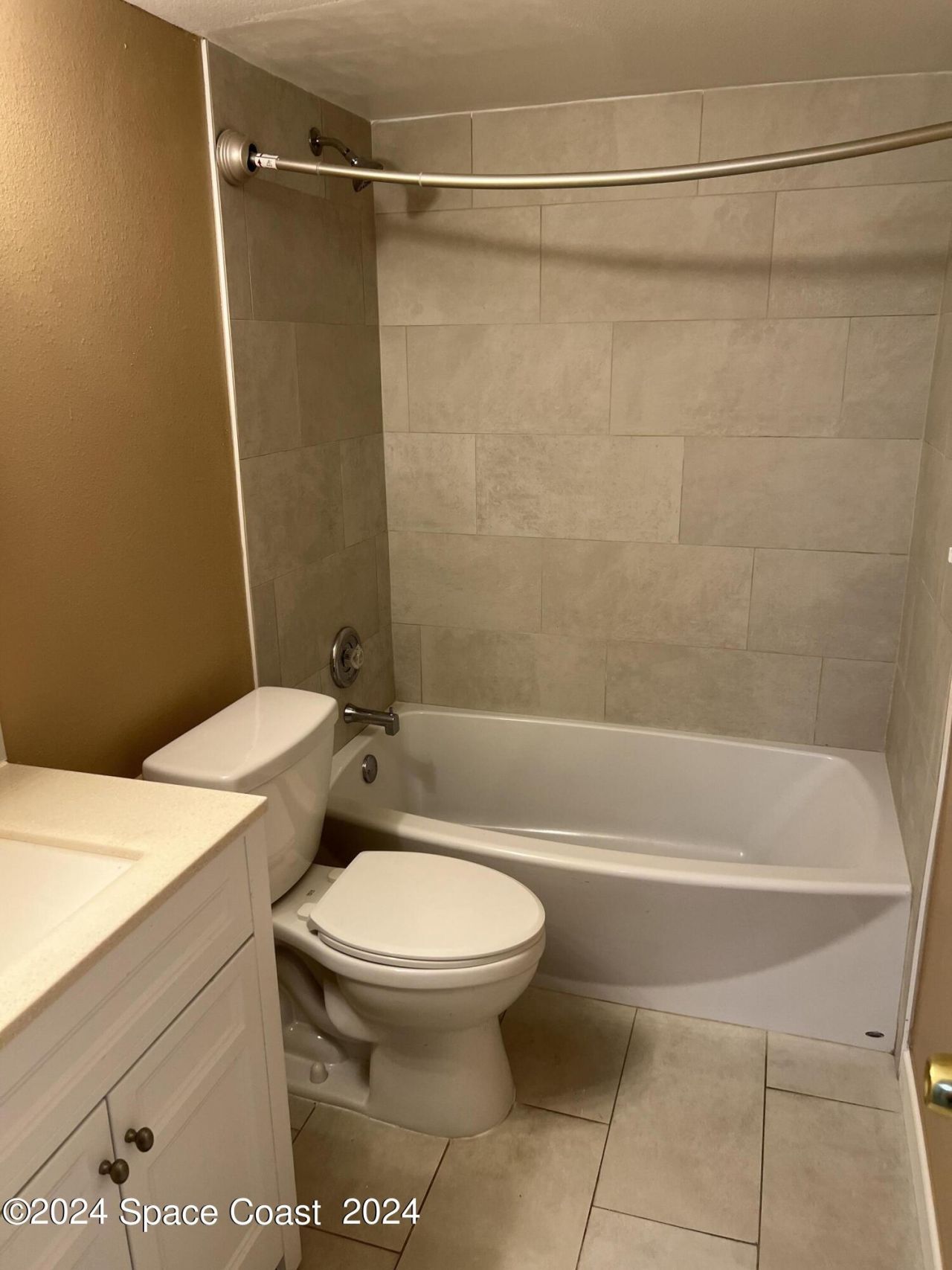 190 E Olmstead Drive , Unit B5, Titusville, FL 32780 Photo