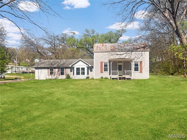 1001 Olive Street , New Haven, MO 63068