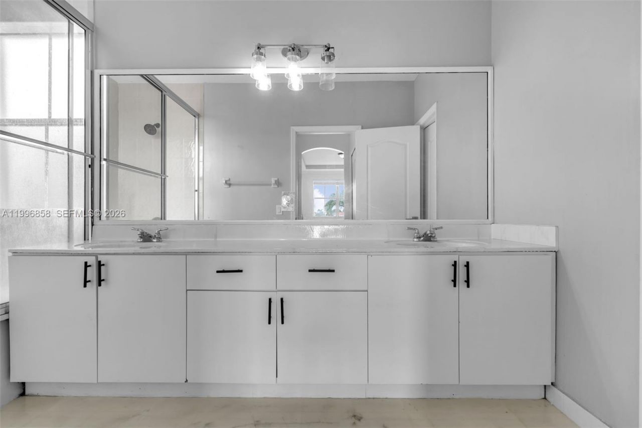 16250 SW 44th Ln, Miami, FL 33185 Photo