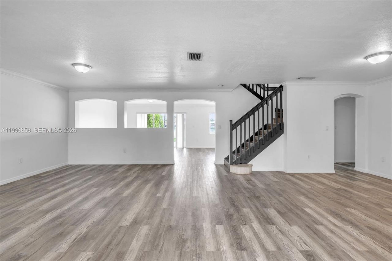 16250 SW 44th Ln, Miami, FL 33185 Photo