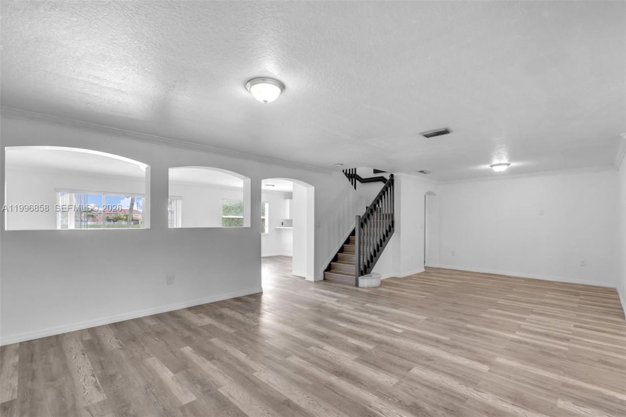 16250 SW 44th Ln, Miami, FL 33185 Photo