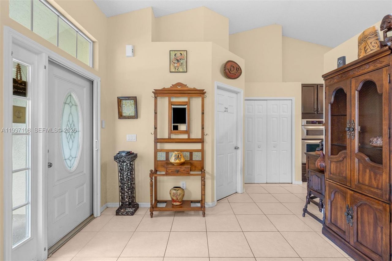 694 SE Karrigan Ter , Port Saint Lucie, FL 34983 Photo