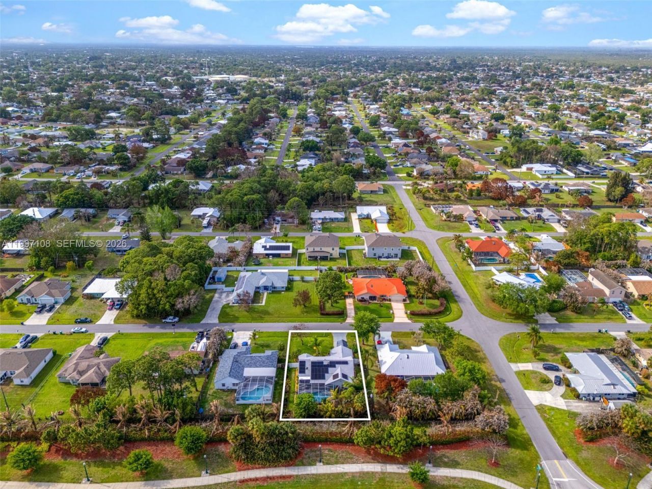 694 SE Karrigan Ter , Port Saint Lucie, FL 34983 Photo