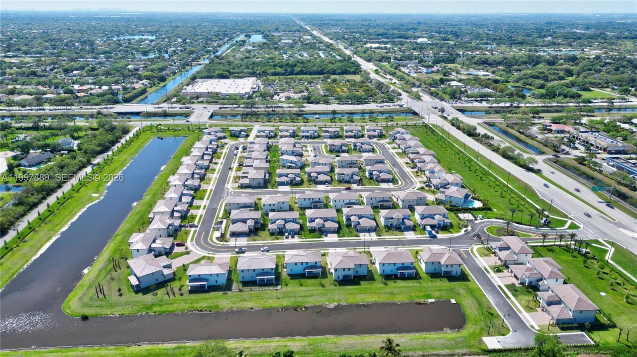 4390 SW 122nd Ter , Unit 4390, Davie, FL 33330 Photo