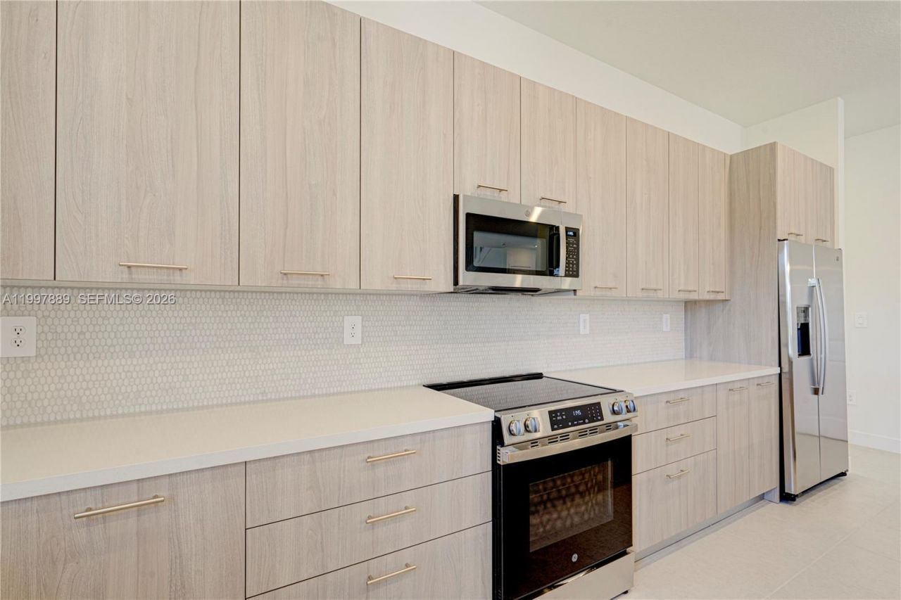 4390 SW 122nd Ter , Unit 4390, Davie, FL 33330 Photo