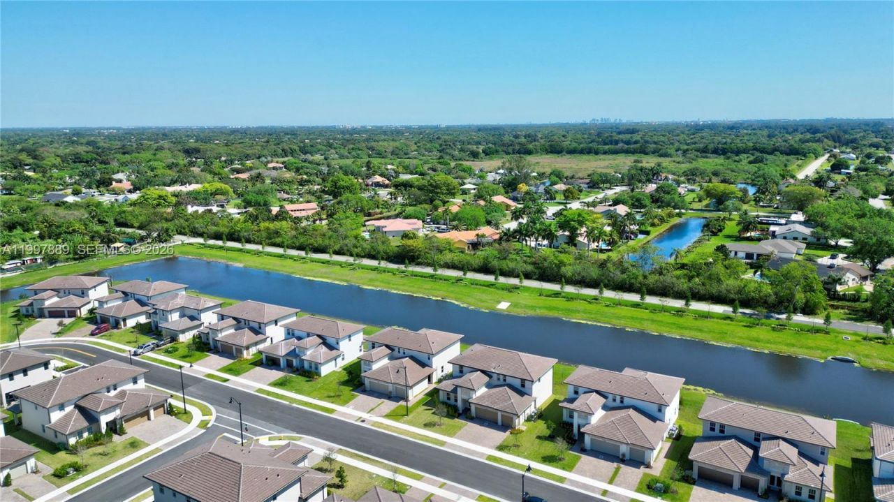 4390 SW 122nd Ter , Unit 4390, Davie, FL 33330 Photo