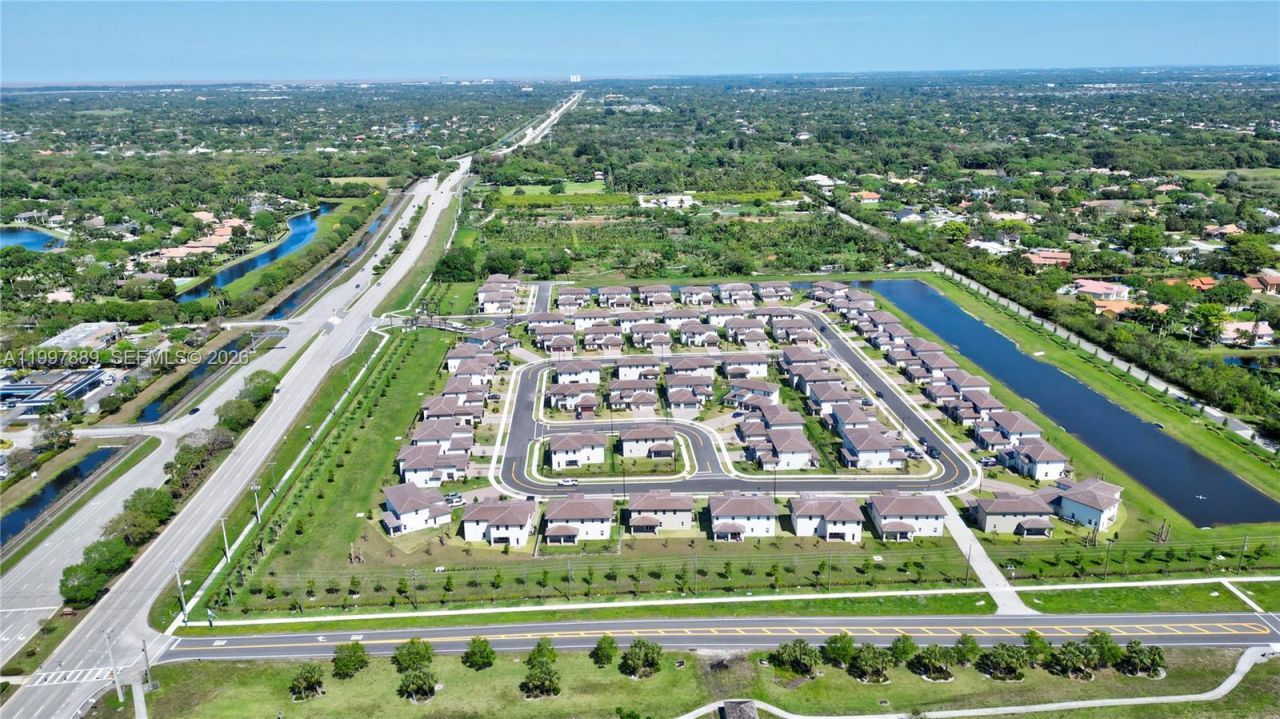 4390 SW 122nd Ter , Unit 4390, Davie, FL 33330 Photo