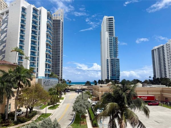 17560 Atlantic Blvd, Unit 404, Sunny Isles Beach, FL 33160