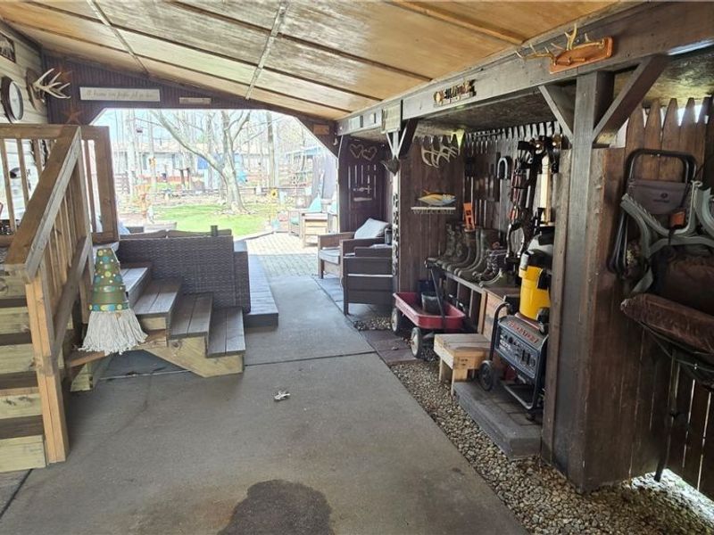 103 Greentree, Hiram, OH 44234 Photo 2