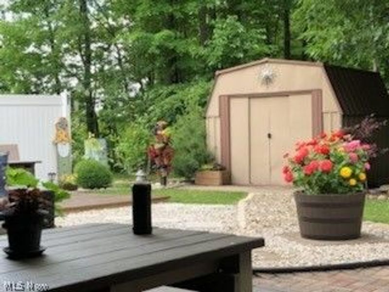 103 Greentree, Hiram, OH 44234 Photo 29