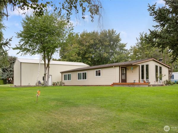 7472 Road F SE, Unit 8, Othello, WA 99344