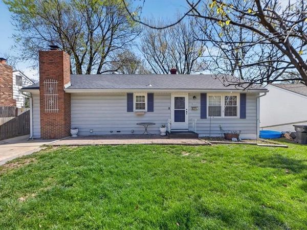 1715 N Dodgion Avenue, Independence, MO 64050