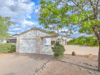 220 Pearl Drive NE Rio Rancho, NM 87124
