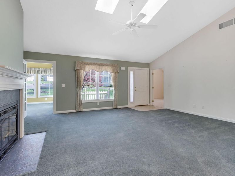 1477 Meadow Ridge Drive, Lancaster, OH 43130 Photo 12