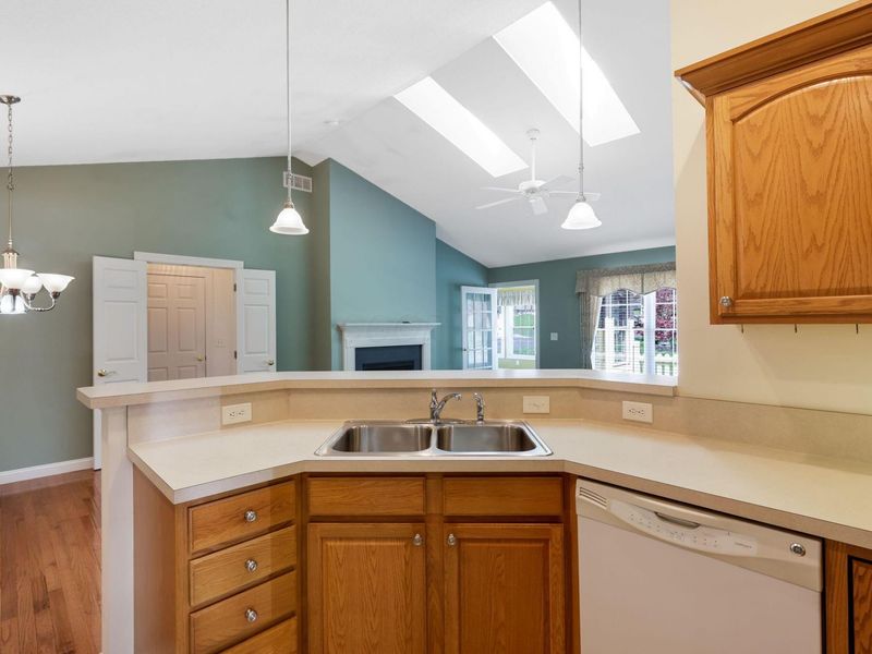 1477 Meadow Ridge Drive, Lancaster, OH 43130 Photo 20