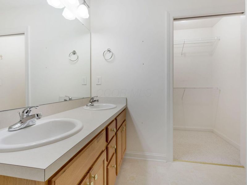 1477 Meadow Ridge Drive, Lancaster, OH 43130 Photo 38