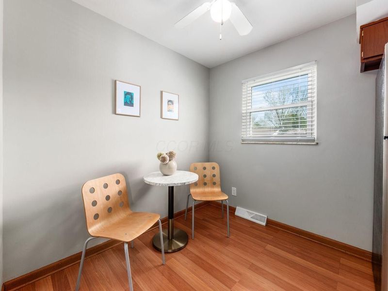 3460 Darbyshire Drive , Hilliard, OH 43026 Photo 11