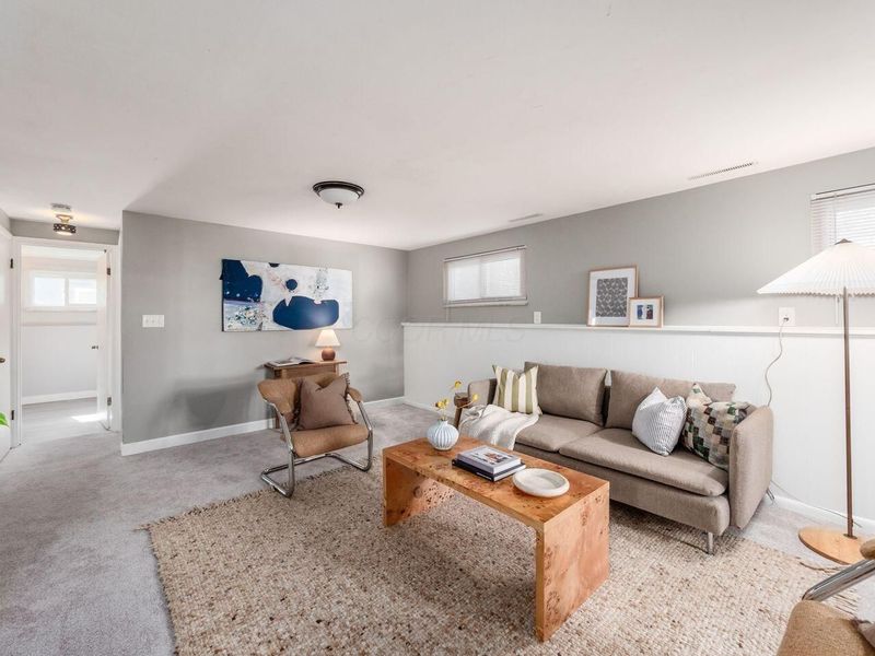 3460 Darbyshire Drive , Hilliard, OH 43026 Photo 27