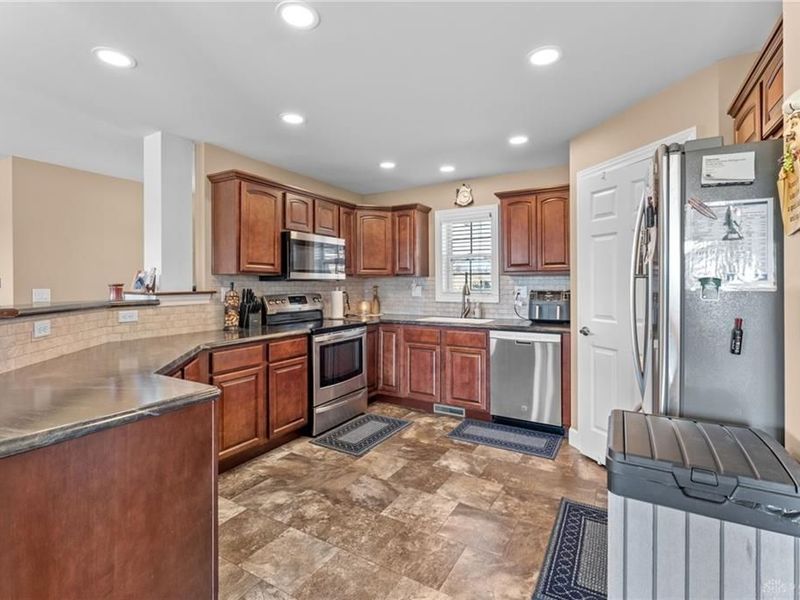 1706 Applejack Drive, Wapakoneta, OH 45895 Photo 20