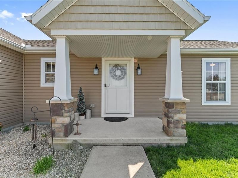 1706 Applejack Drive, Wapakoneta, OH 45895 Photo 8