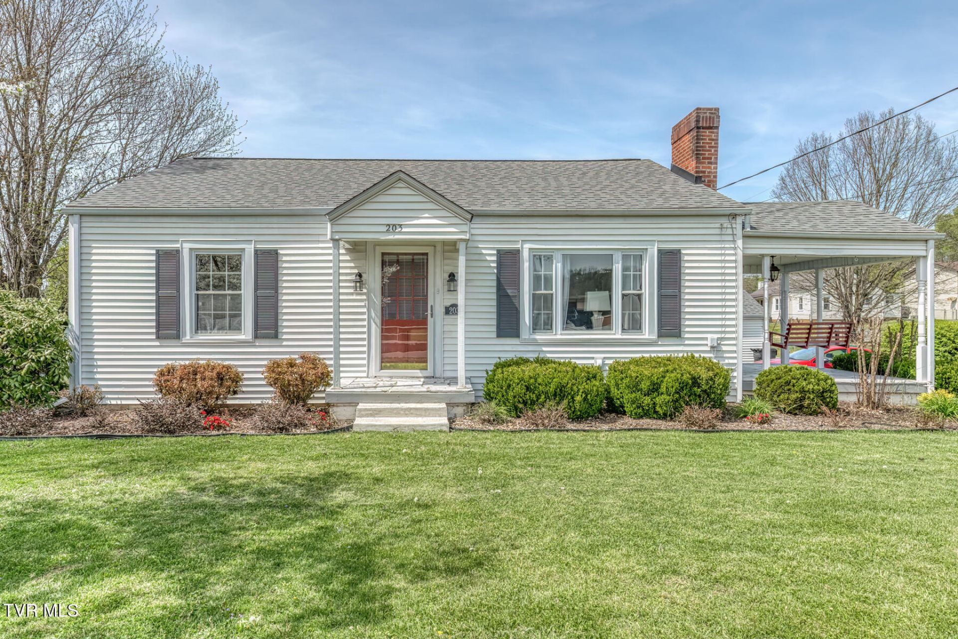 203 School Avenue, Blountville, TN 37617 Main Photo