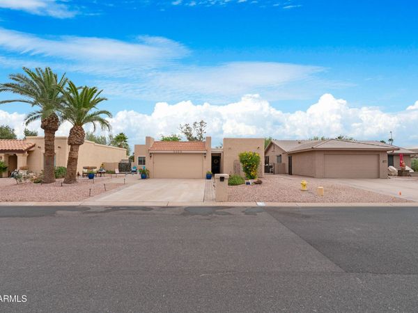 9509 E FAIRWAY Boulevard, Sun Lakes, AZ 85248