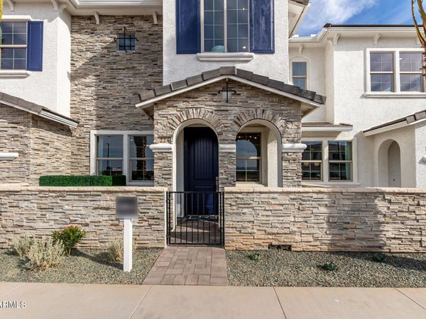 13975 W Luke 107 Parkway, Surprise, AZ 85374