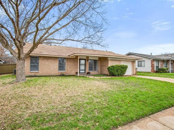 405 E Grady DR, Austin, TX 78753