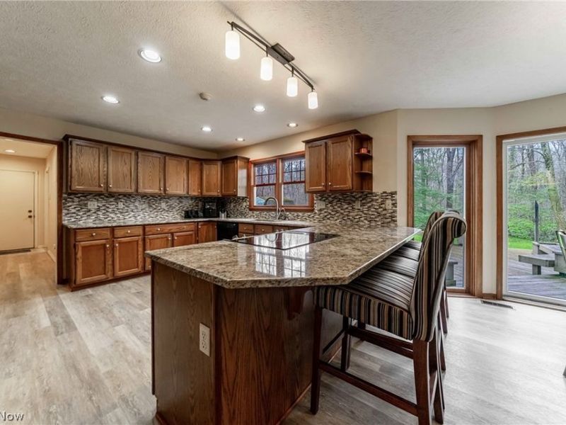 8233 Whispering Pines Drive, Novelty, OH 44072 Photo 14