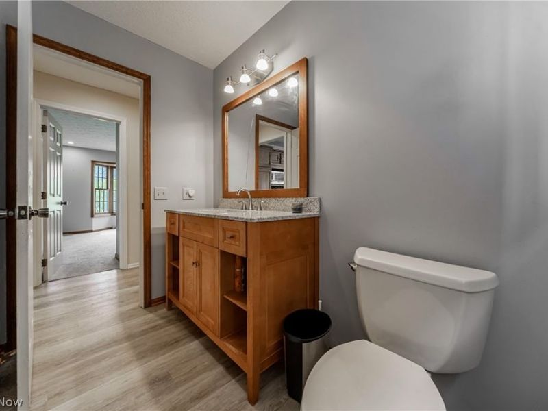 8233 Whispering Pines Drive, Novelty, OH 44072 Photo 18