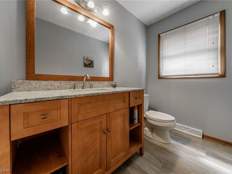 8233 Whispering Pines Drive, Novelty, OH 44072 Photo 19