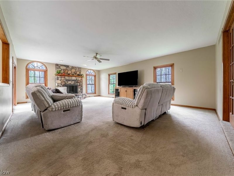 8233 Whispering Pines Drive, Novelty, OH 44072 Photo 9