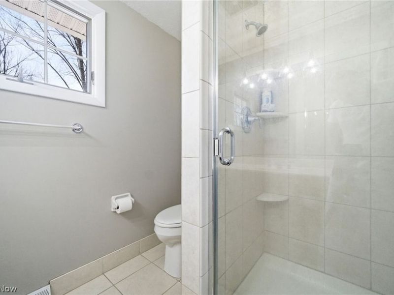 26529 Fairfax Lane, North Olmsted, OH 44070 Photo 22