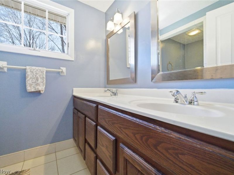 26529 Fairfax Lane, North Olmsted, OH 44070 Photo 26