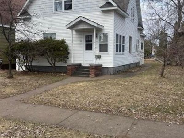 318 Vine Street, Unit 2, Spooner, WI 54801