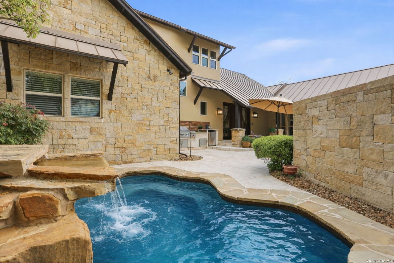 3738 Las Casitas, San Antonio, TX 78261 Main Photo