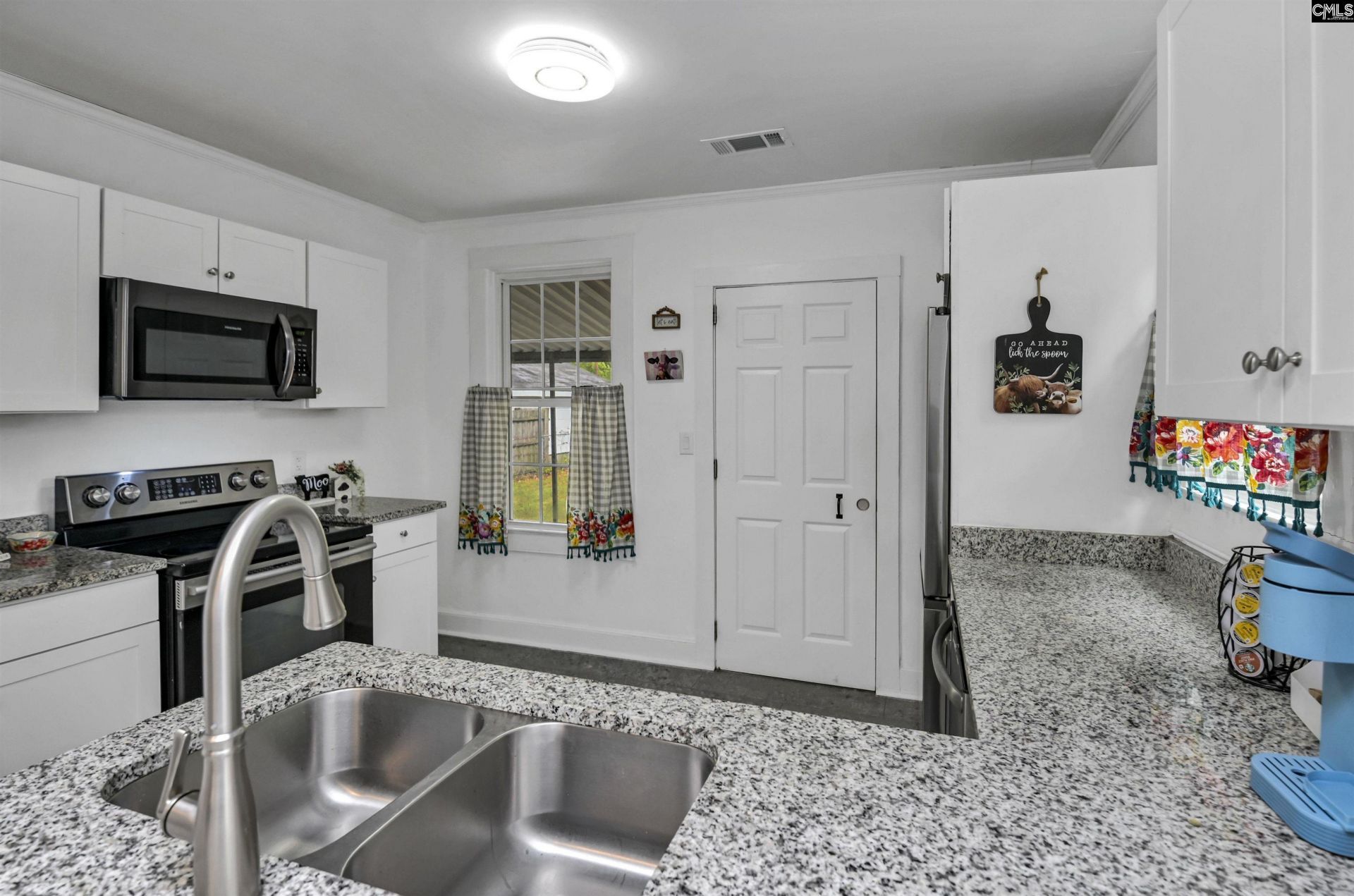 1020 Naples Avenue Photo 14