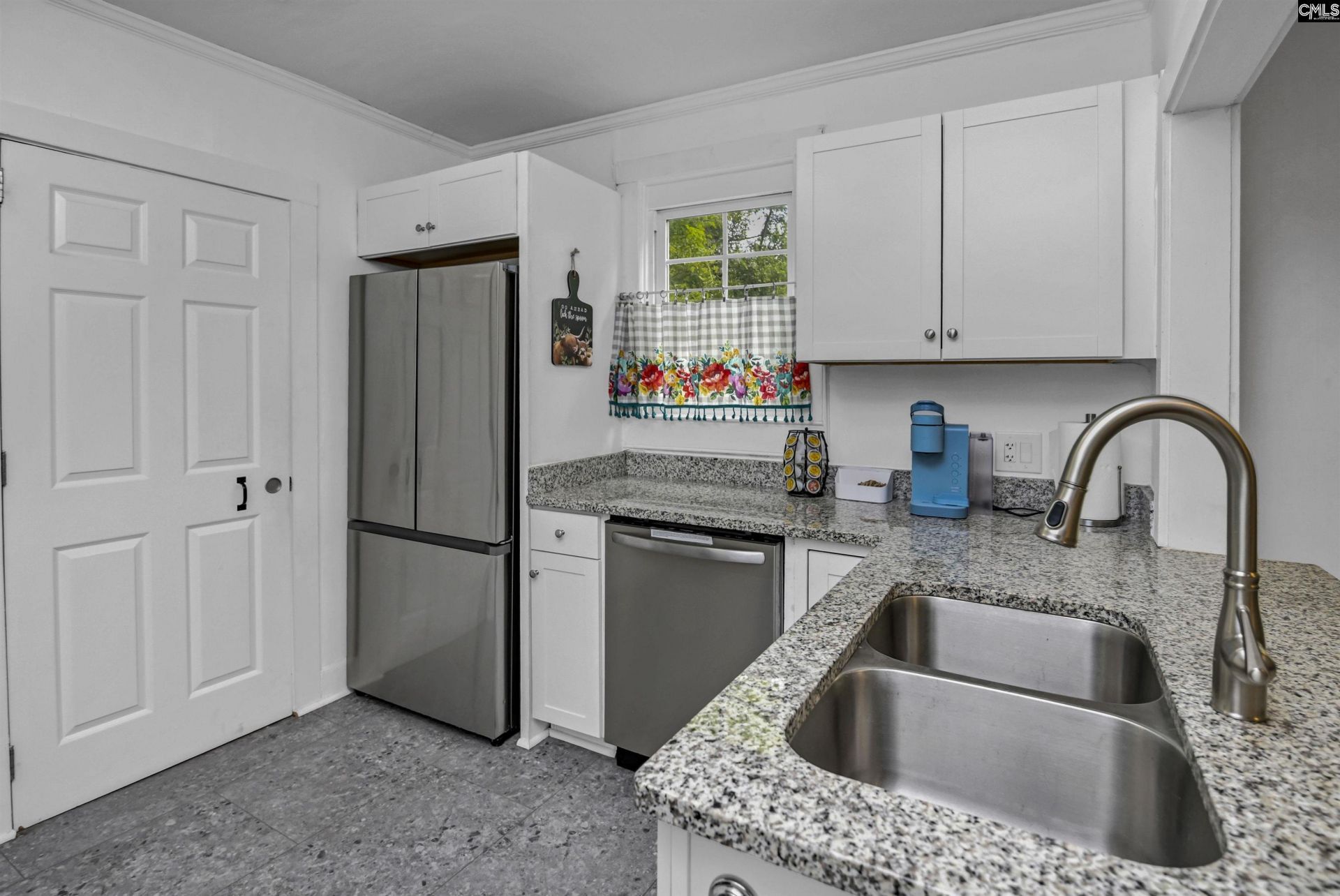 1020 Naples Avenue Photo 19