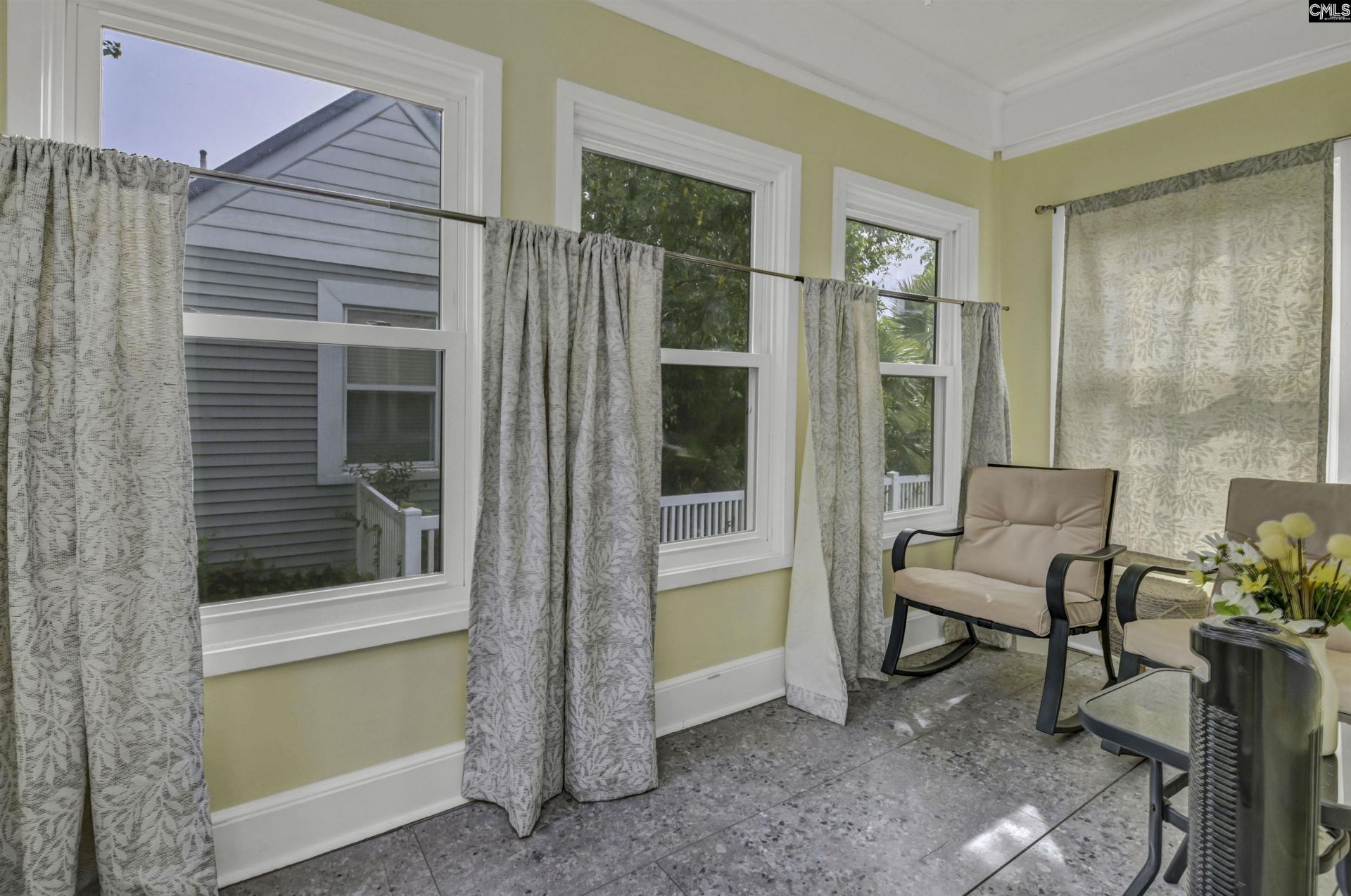 1020 Naples Avenue Photo 8