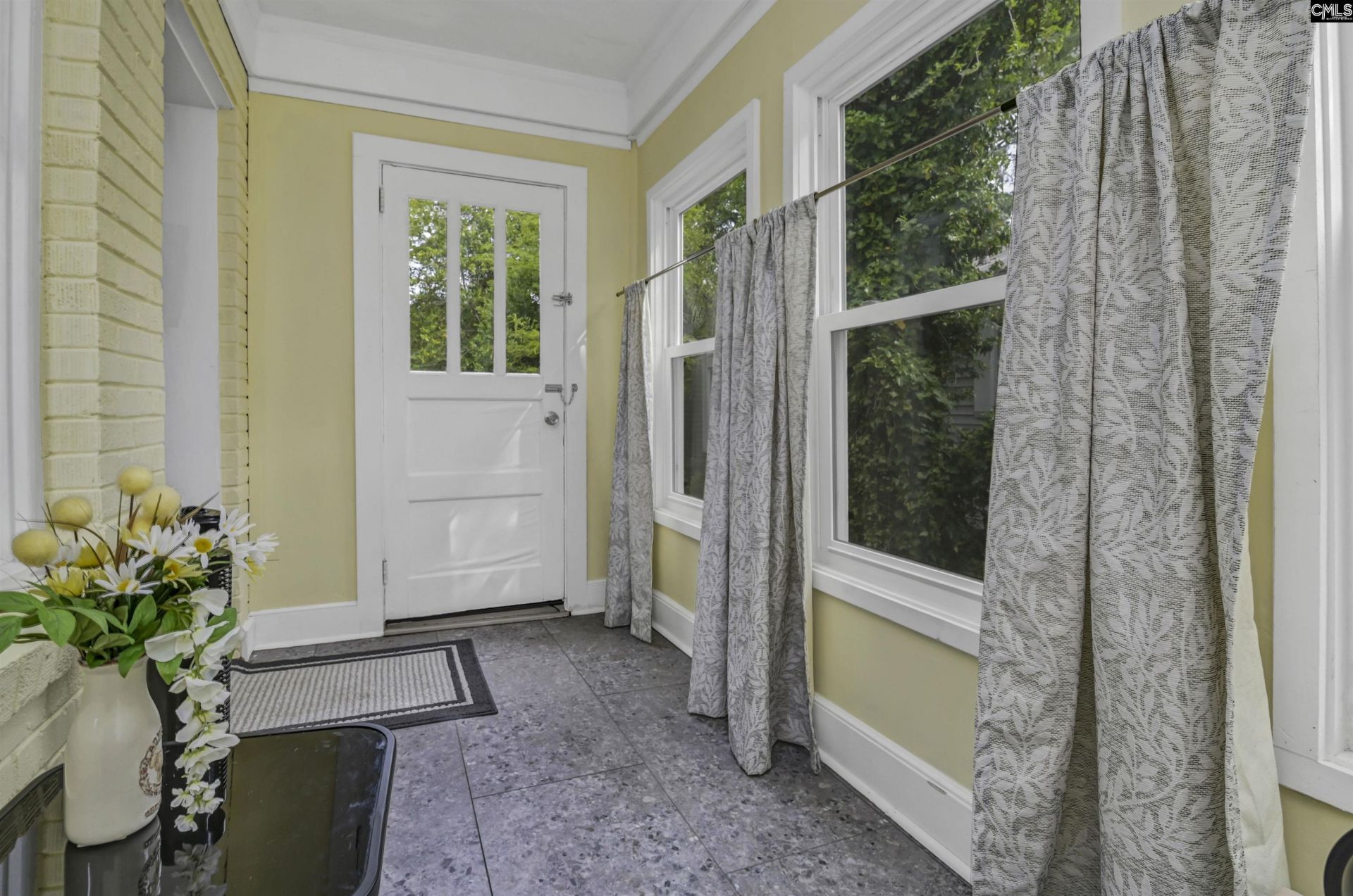 1020 Naples Avenue Photo 9