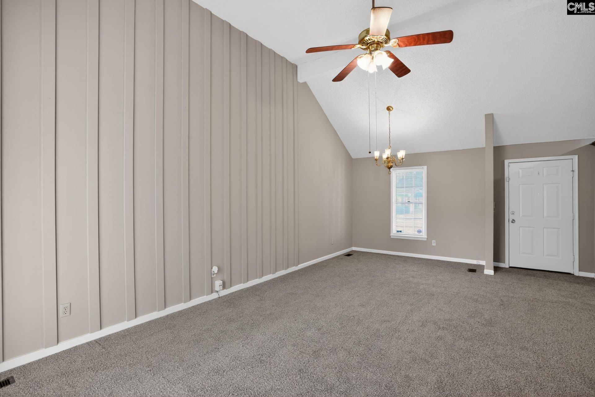 105 Field Pine Avenue Photo 9