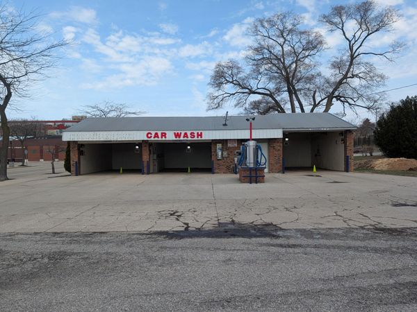 605 S James Street, Ludington, MI 49431