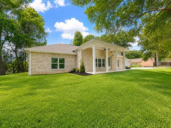 808 W 7th St, DeRidder, LA 70634