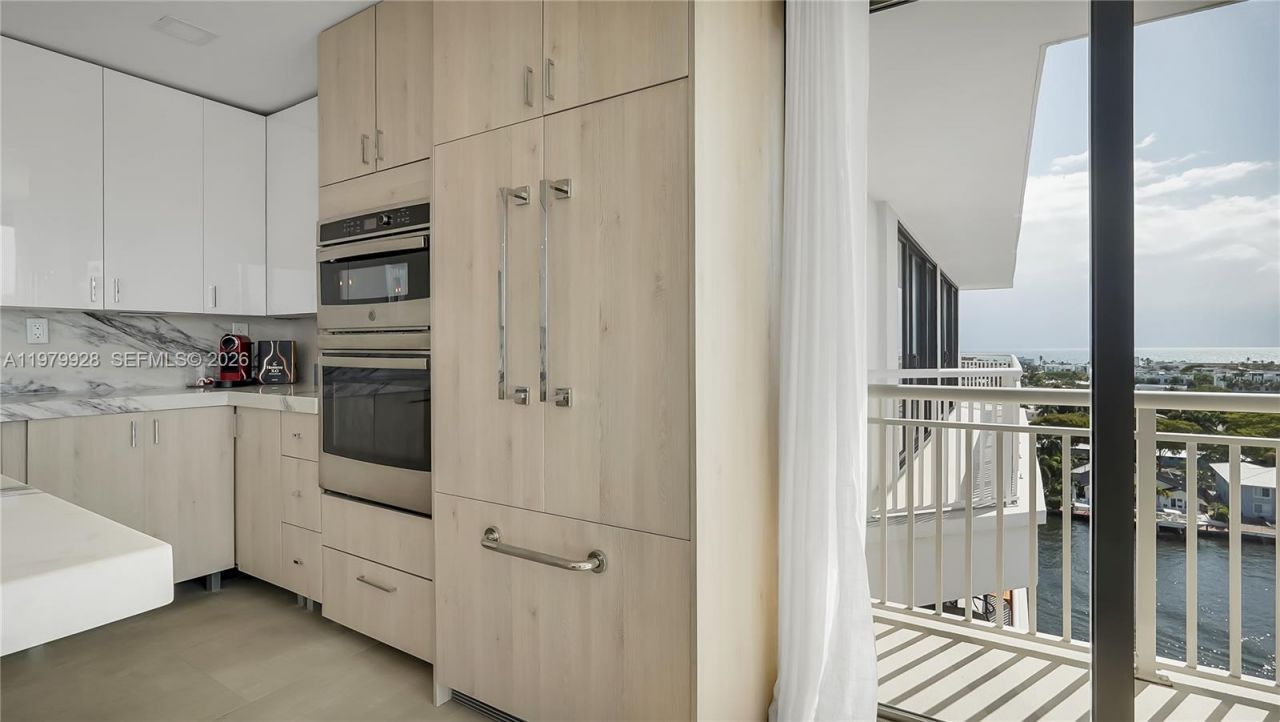 3100 NE 48th St, Unit PH18, Fort Lauderdale, FL 33308 Photo