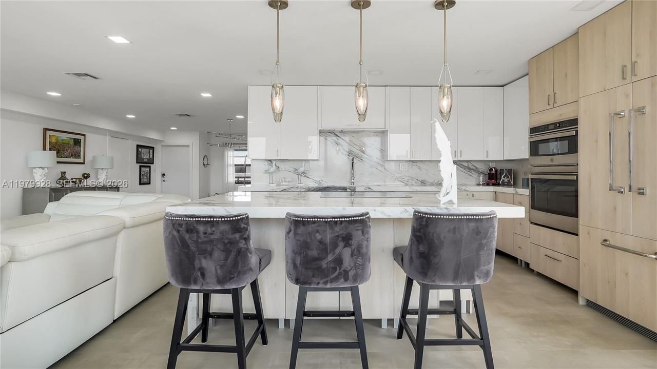 3100 NE 48th St, Unit PH18, Fort Lauderdale, FL 33308 Photo