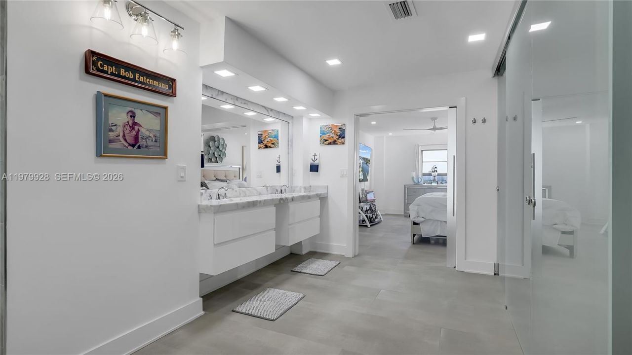 3100 NE 48th St, Unit PH18, Fort Lauderdale, FL 33308 Photo